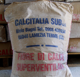 Sacco di calce idrata della Calcitaliasud srl